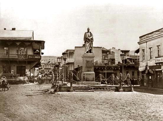 Памятник Михаилу Воронцову (Тифлис), Тбилиси