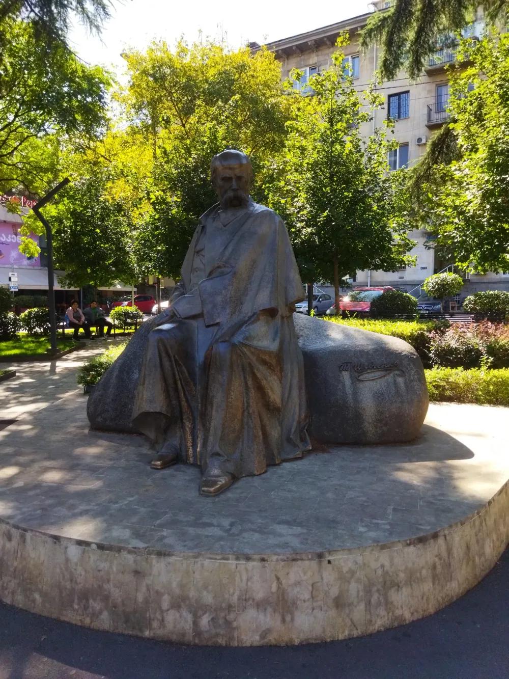 Памятник Тарасу Шевченко (Тбилиси), Тбилиси